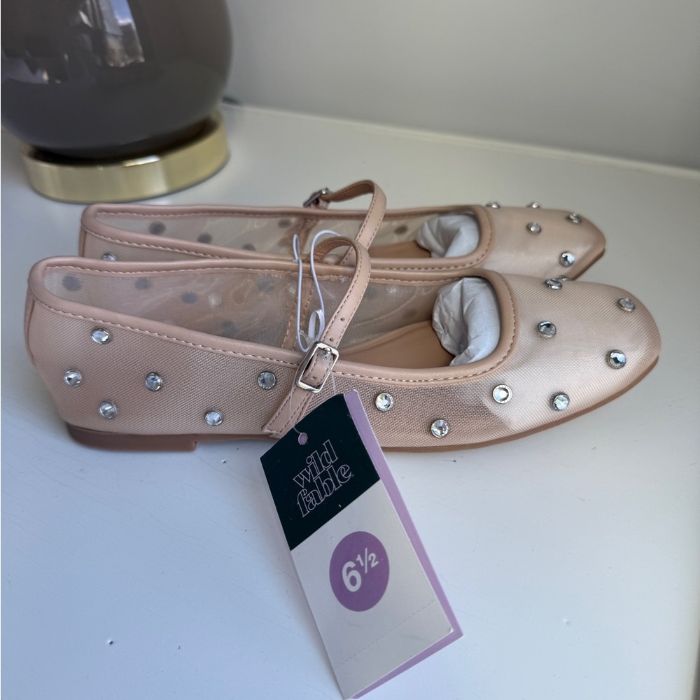 Wild Fable “Elsa” mary jane ballet flats size 6.5 - NWT!